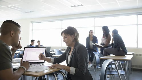 洞察市場脈搏，驅動商業(yè)決策 廣州冠通調研工廠的深度研究與專業(yè)攝制服務